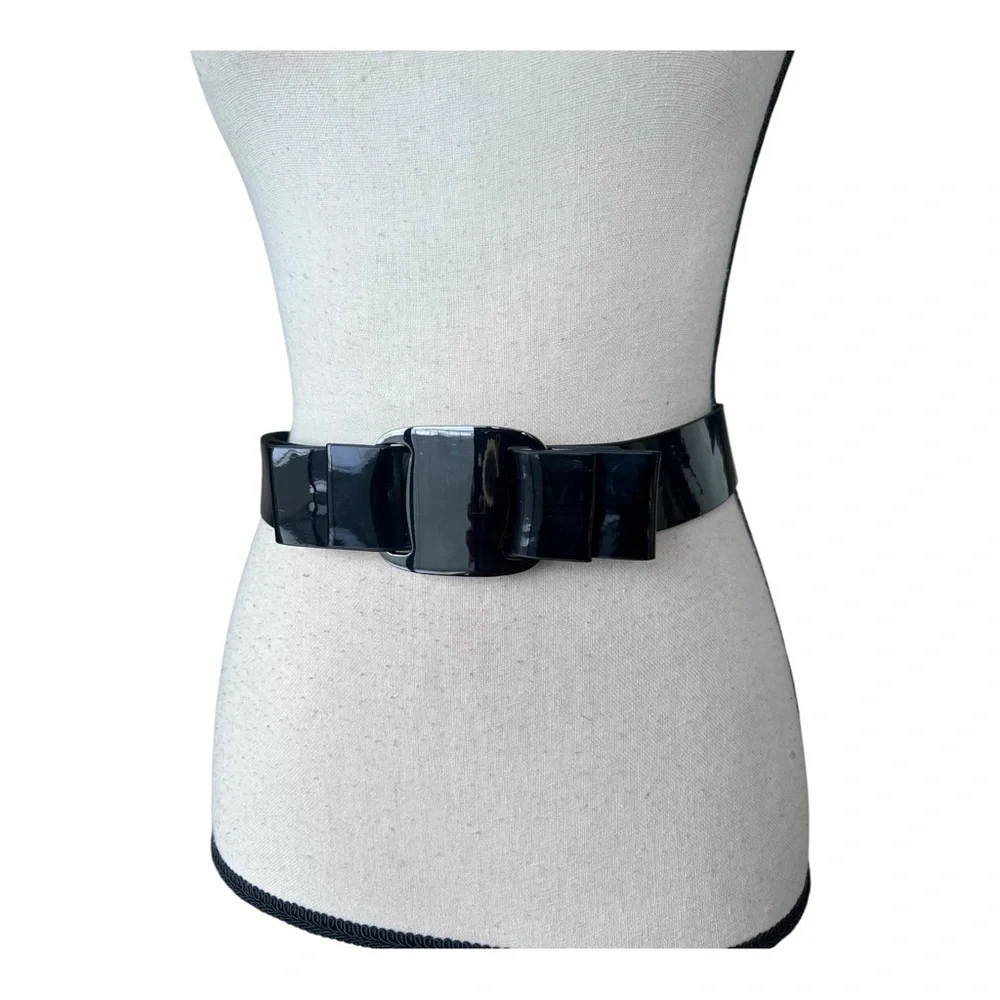 Vintage Glossy Black Fashion Belt Size 8